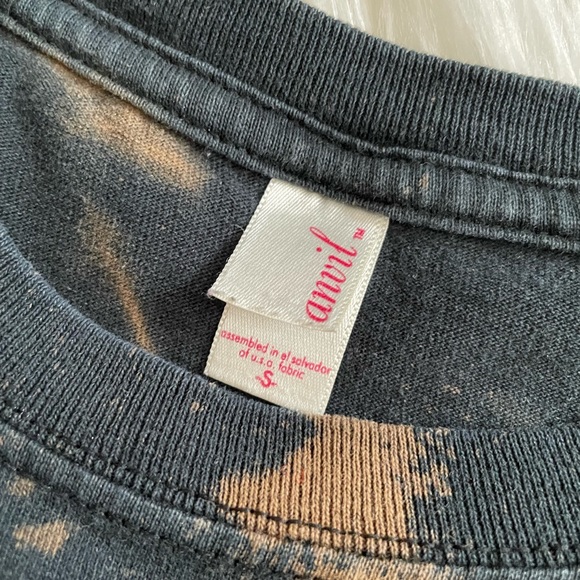 ‼️BLOWOUT SALE‼️5/$25 Bleach dye band shirts - Picture 12 of 17